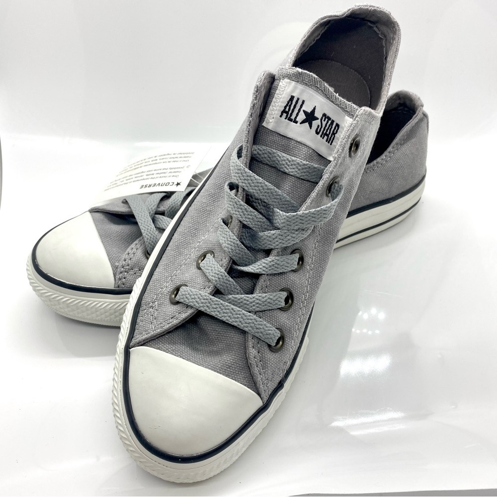 𝅺converse Men’s Gray Lace Up Sneakers